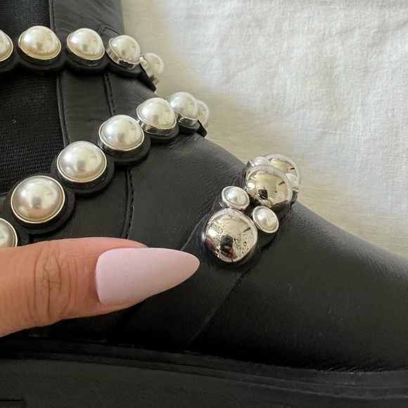 Zara Black Pearl Boots - Picture 10 of 11